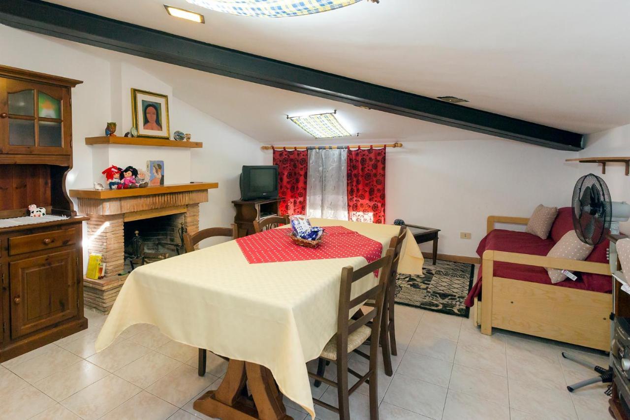 Apartamento La Casa Delle Bambole Di Sangiovenale Orvieto Exterior foto